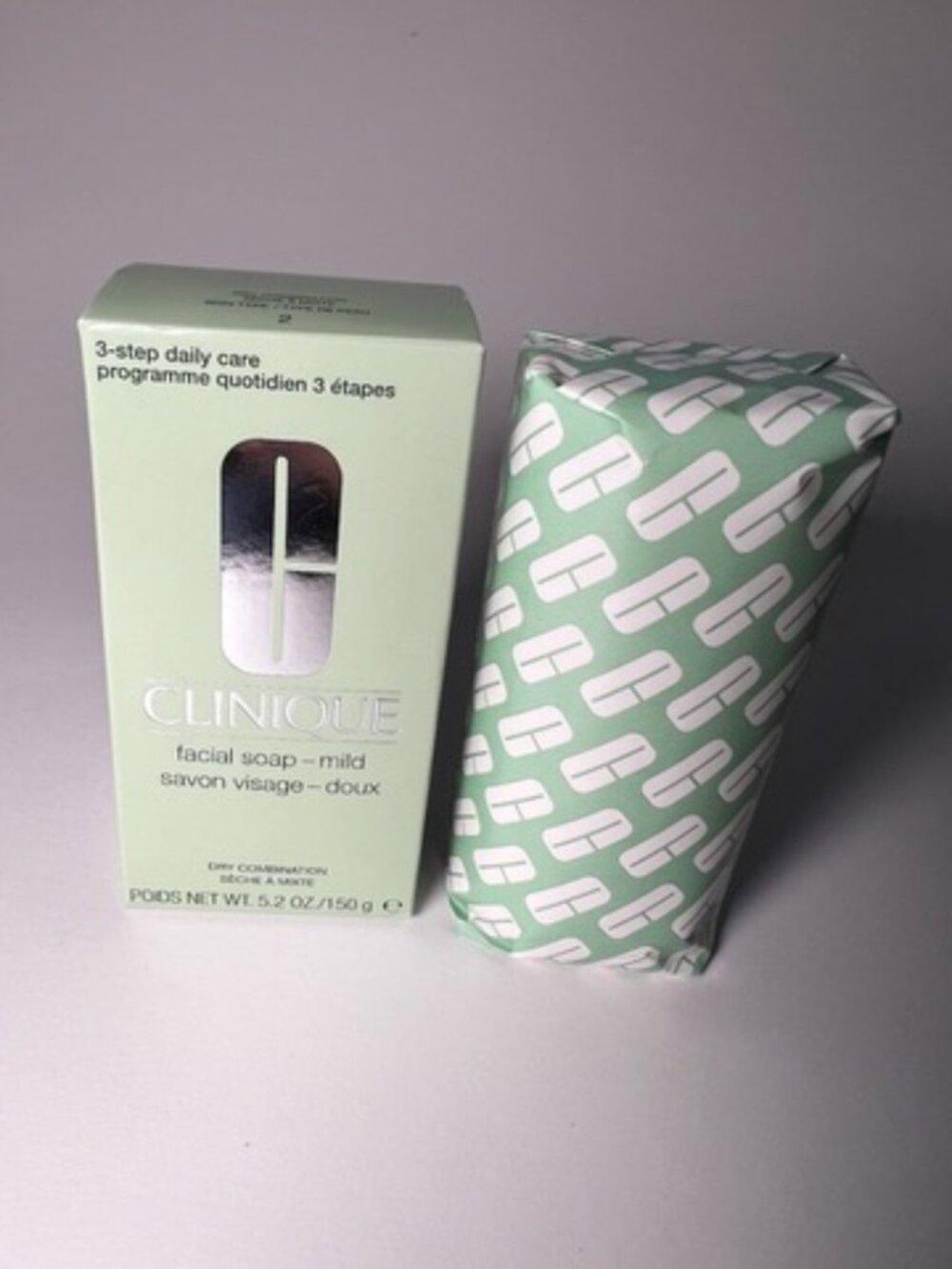Clinique Facial Bar Soap MILD Dry Combination Skin Full Regular Size 5.2 oz